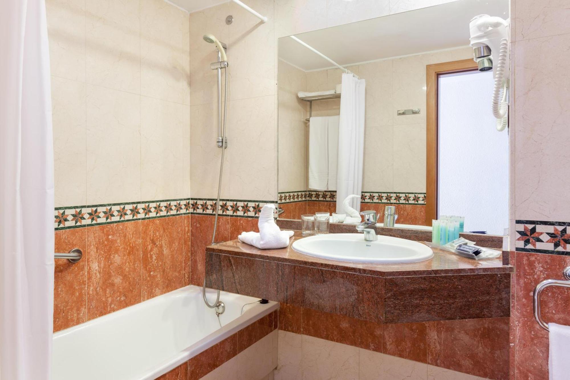 Superior Double Room with Pool Views (2 Adults + 2 Children)